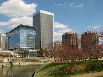 MeadWestvaco, Federal Reserve, and Riverfront Plaza buildings [01]