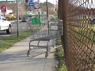 Shopping cart on Park Street