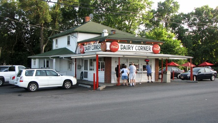 Pack's Dairy Corner [02]