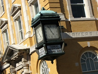 Farmers and Merchants' Bank clock [01]