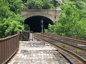 Railroad tracks at Harpers Ferry Amtrak station [02]