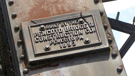 Builder's plate on Harpers Ferry railroad bridge