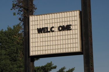 "WELCOME" sign at former Howard Johnson's restaurant [02]