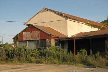 Former tourist information center building