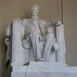 Statue of Abraham Lincoln