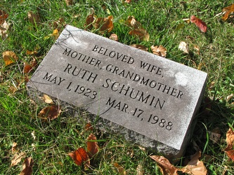 Ruth Schumin grave marker [01]