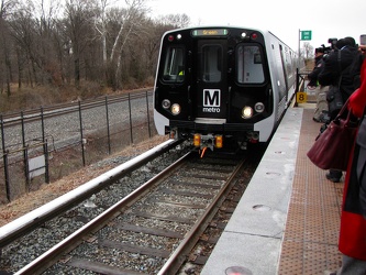 Metro 7000-Series railcar debut [01]