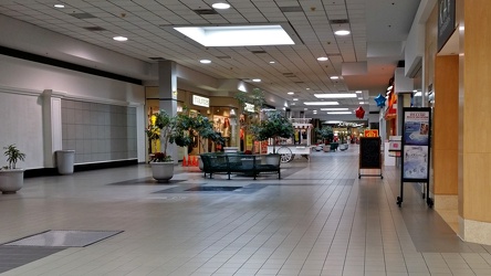 JCPenney wing at Staunton Mall, January 2014