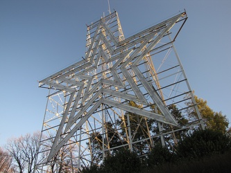 Roanoke Star in late afternoon [01]