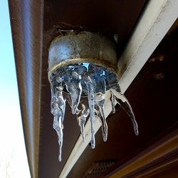 Gutter icicles