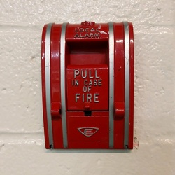 Edwards pull station at Olney Indoor Swim Center [01]