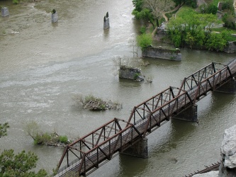 Abandoned bridge piers and CSX Shenandoah Subdivision bridge