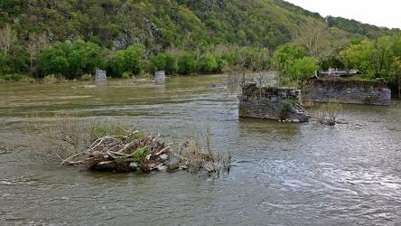 Abandoned bridge piers at Harpers Ferry [02]