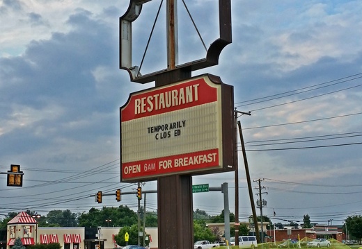 Former Shoney's in Waynesboro, Virginia, June 8, 2014