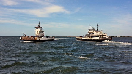 M/V Roanoke and M/V Floyd J. Lupton [02]