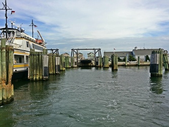 Hatteras ferry terminal [01]