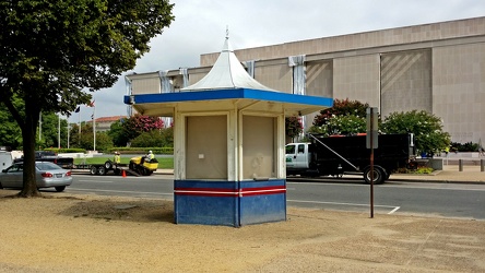 Former Tourmobile kiosk