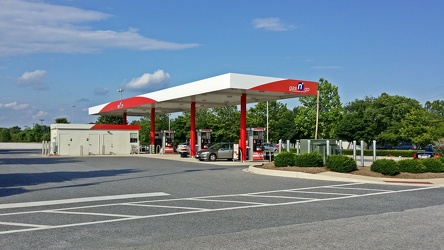 Weis gas station [01]