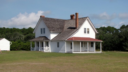 Lighthouse keeper's quarters at Cape Hatteras [01]