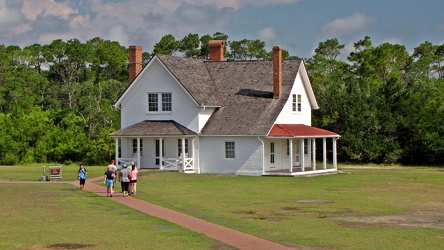 Lighthouse keeper's quarters at Cape Hatteras [04]