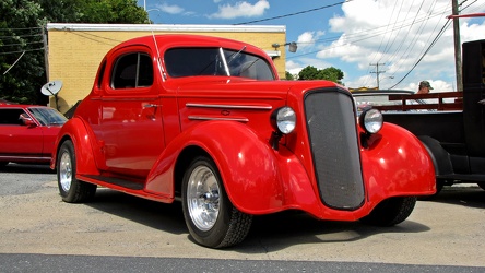 1935 Chevrolet Coupe [01]