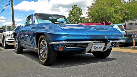 1966 Chevrolet Corvette [02]