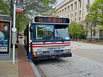 Metrobus 2113 at Federal Triangle [01]