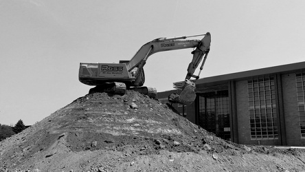 Hitachi excavator at Wheaton High School [01]