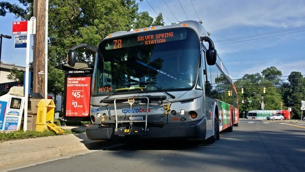 Metrobus 5439 at Stewart Lane and Old Columbia Pike