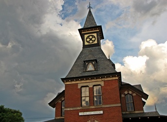 Point of Rocks station building