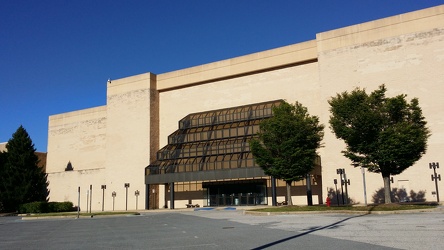 Former Bamberger's/Macy's/Boscov's building [01]