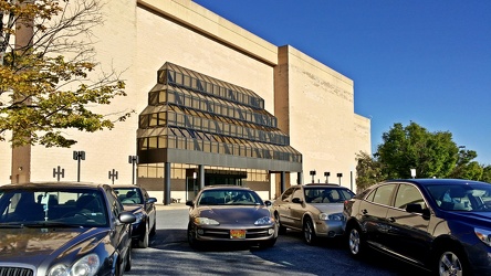 Former Bamberger's/Macy's/Boscov's building [03]