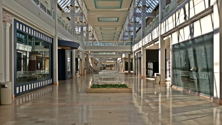 Interior of Owings Mills Mall [01]