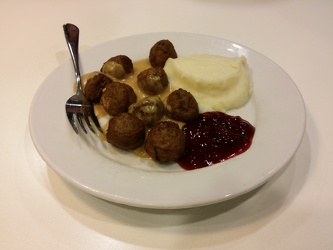 IKEA meatballs and mashed potatoes [01]