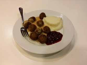 IKEA meatballs and mashed potatoes [03]