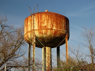 Rusted water tower at Lorton Reformatory [03]