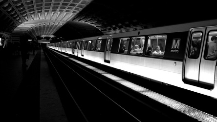 Metro Center station [08]