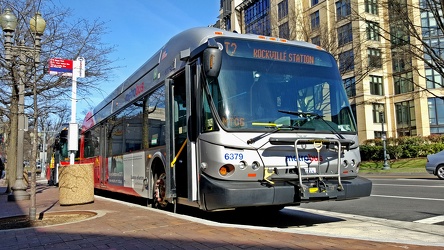 Metrobus 6379 at Friendship Heights