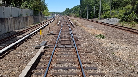 PATCO roadway approaching Woodcrest station