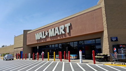 Walmart in Leesburg, Virginia [01]