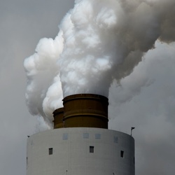 Smokestack at Brunner Island Steam Electric Station [02]