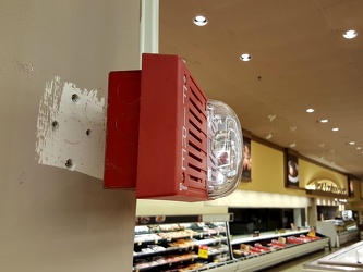 Simplex fire alarm horn at Laurel Safeway