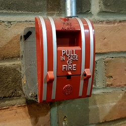 Edwards fire alarm pull station at Laurel Safeway