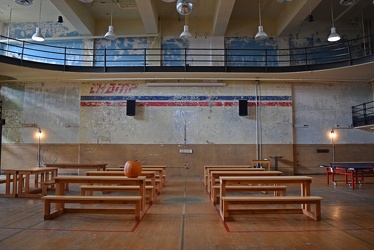 Ace Hotel gymnasium [01]