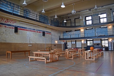 Ace Hotel gymnasium [02]