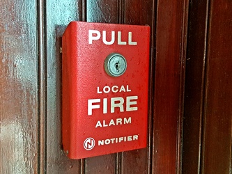 Fire alarm pull station at 5533 Walnut Street