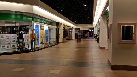 Station Square shopping mall