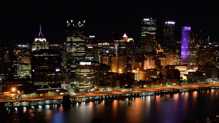 View of Pittsburgh from Grandview Overlook [03]