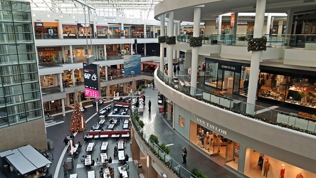 Fashion Centre at Pentagon City from the top level [01]