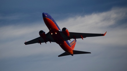 N292WN departing Washington National Airport